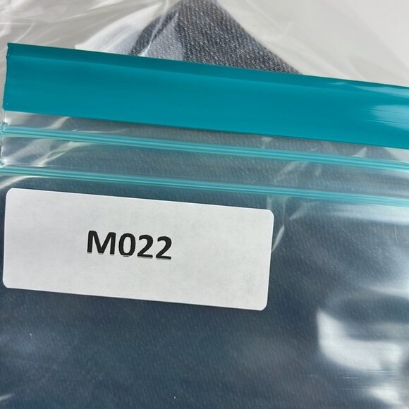 Conshing Mid-Rise 5 pocket Bedazzled Jeans - Picture 10 of 10